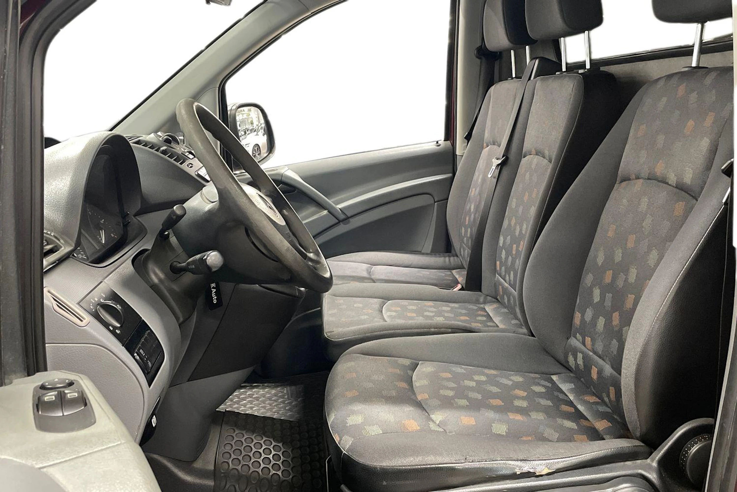 violetti Mercedes-Benz Vito 2008 kuva 6.
