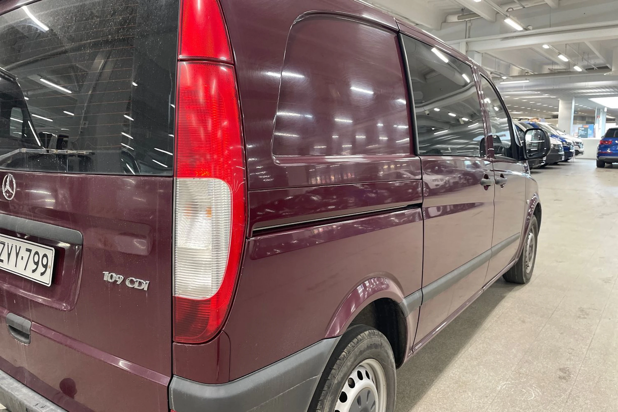 violetti Mercedes-Benz Vito 2008 kuva 31.
