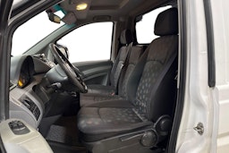 valkoinen Mercedes-Benz Vito 2009 kuva 3.