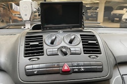 punainen Mercedes-Benz Vito 2010 kuva 16.