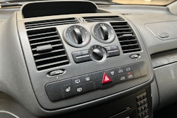 musta Mercedes-Benz Vito 2010 kuva 15.