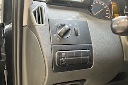 musta Mercedes-Benz Vito 2010 kuva 17.