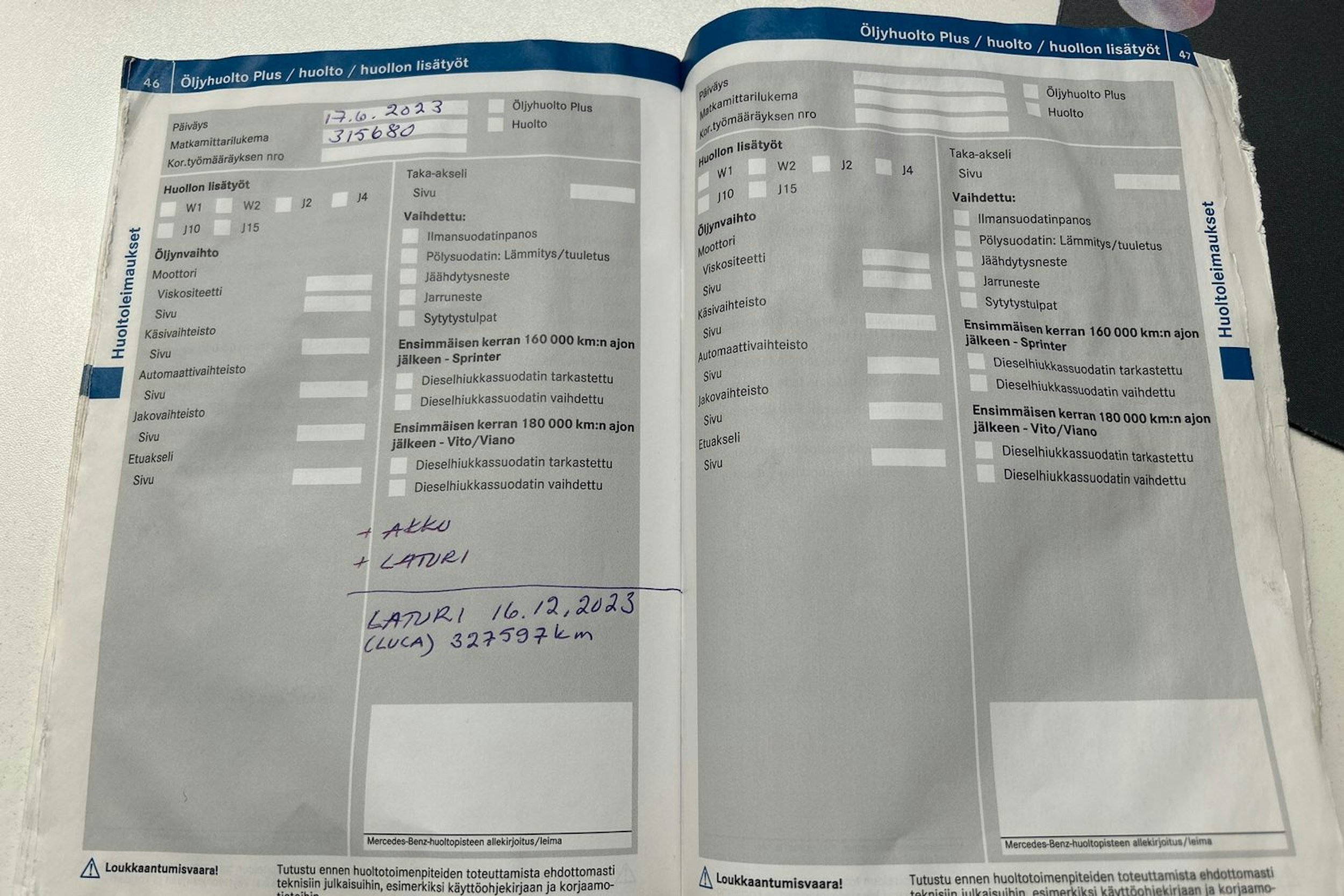 musta Mercedes-Benz Vito 2010 kuva 36.