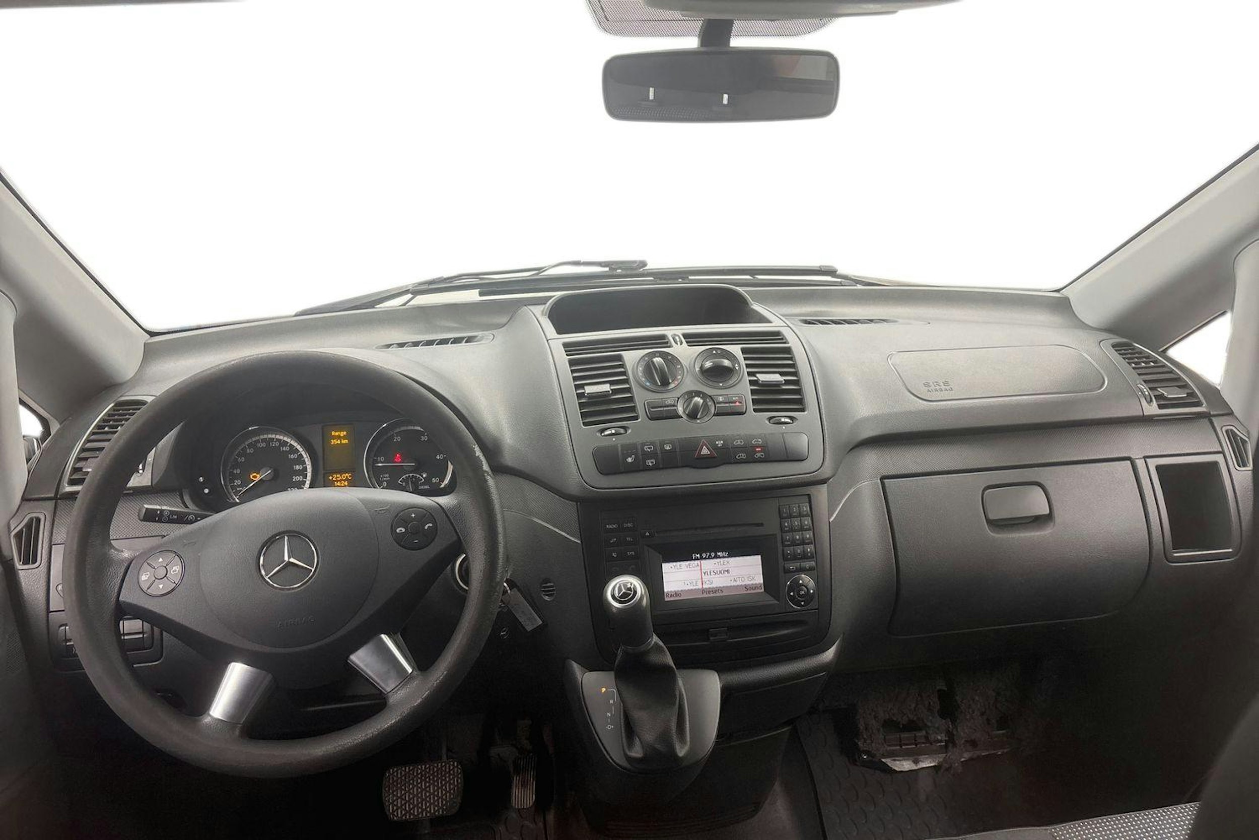 met. harmaa Mercedes-Benz Vito 2011 kuva 9.