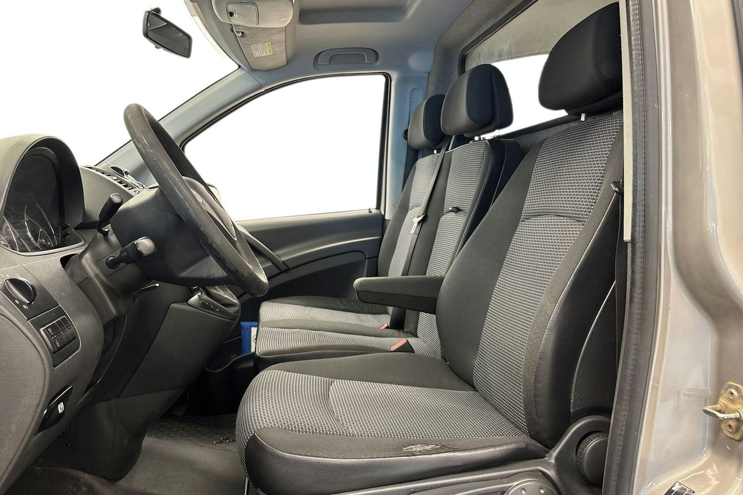 met. harmaa Mercedes-Benz Vito 2011 kuva 10.
