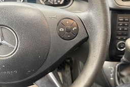 ruskea (beige) Mercedes-Benz Vito 2011 kuva 10.