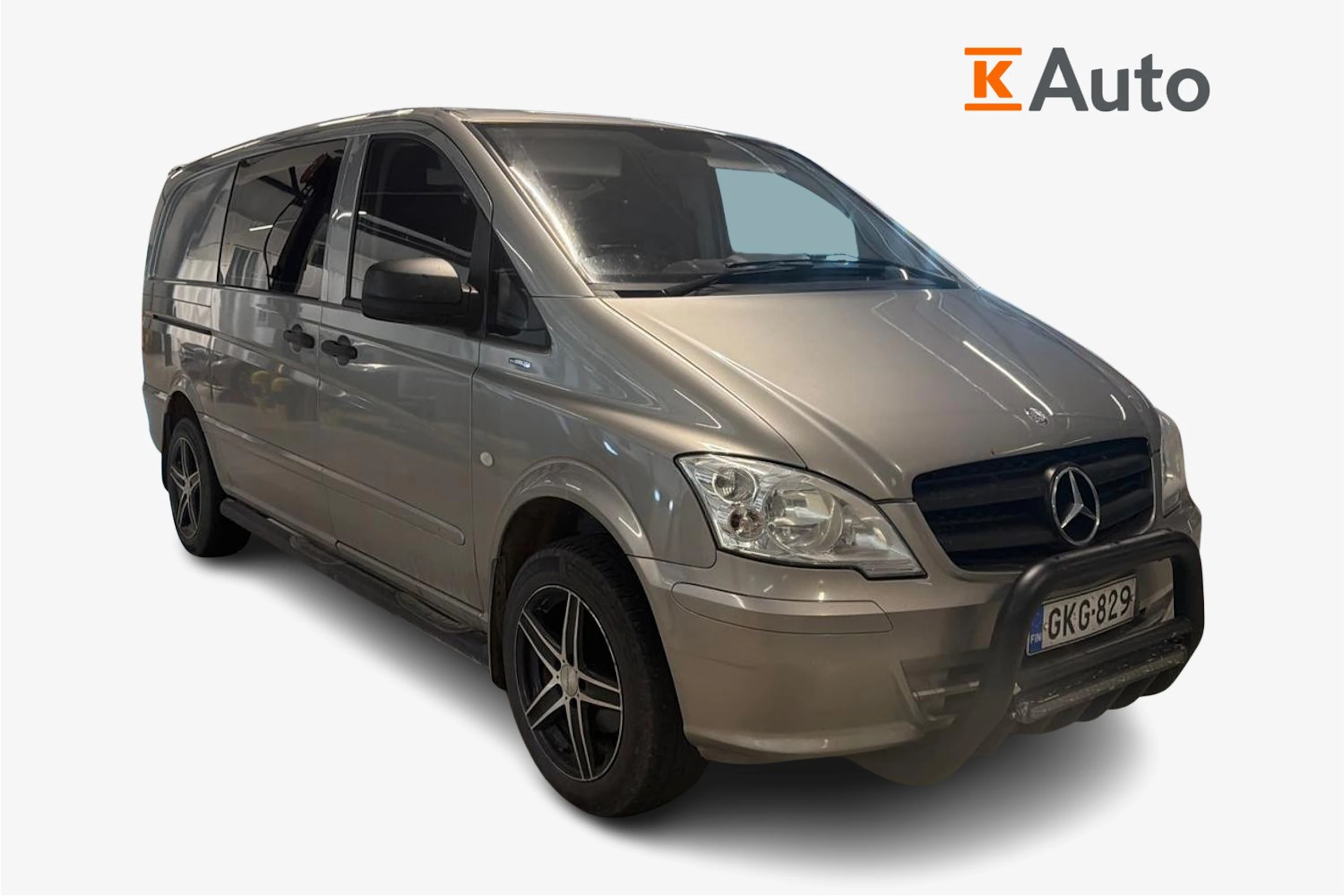 harmaa Mercedes-Benz Vito 2011 kuva 1.