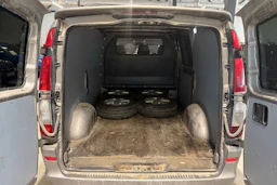 harmaa Mercedes-Benz Vito 2011 kuva 6.