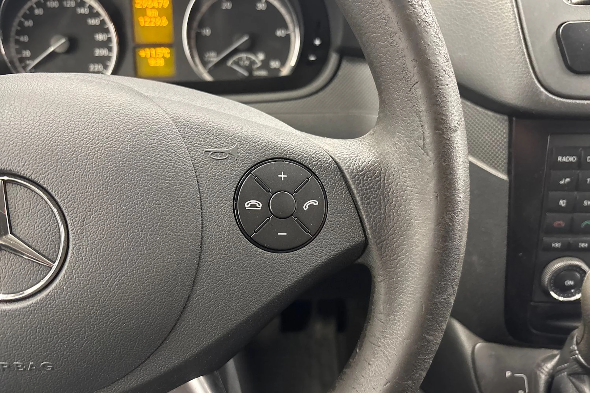 harmaa Mercedes-Benz Vito 2011 kuva 12.