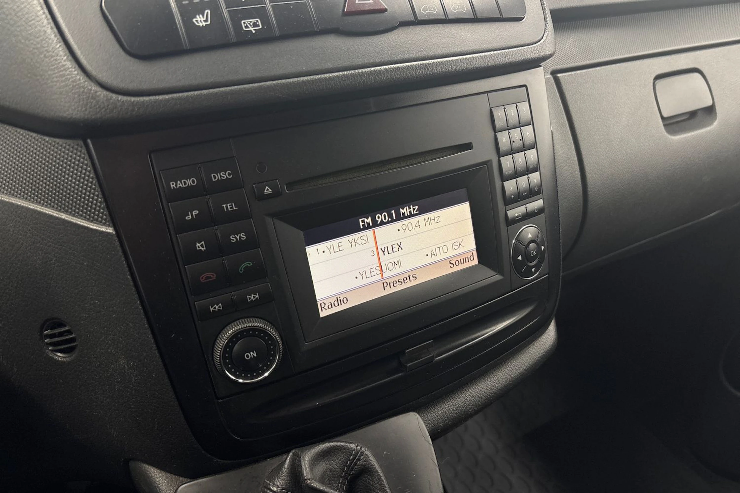 harmaa Mercedes-Benz Vito 2011 kuva 15.