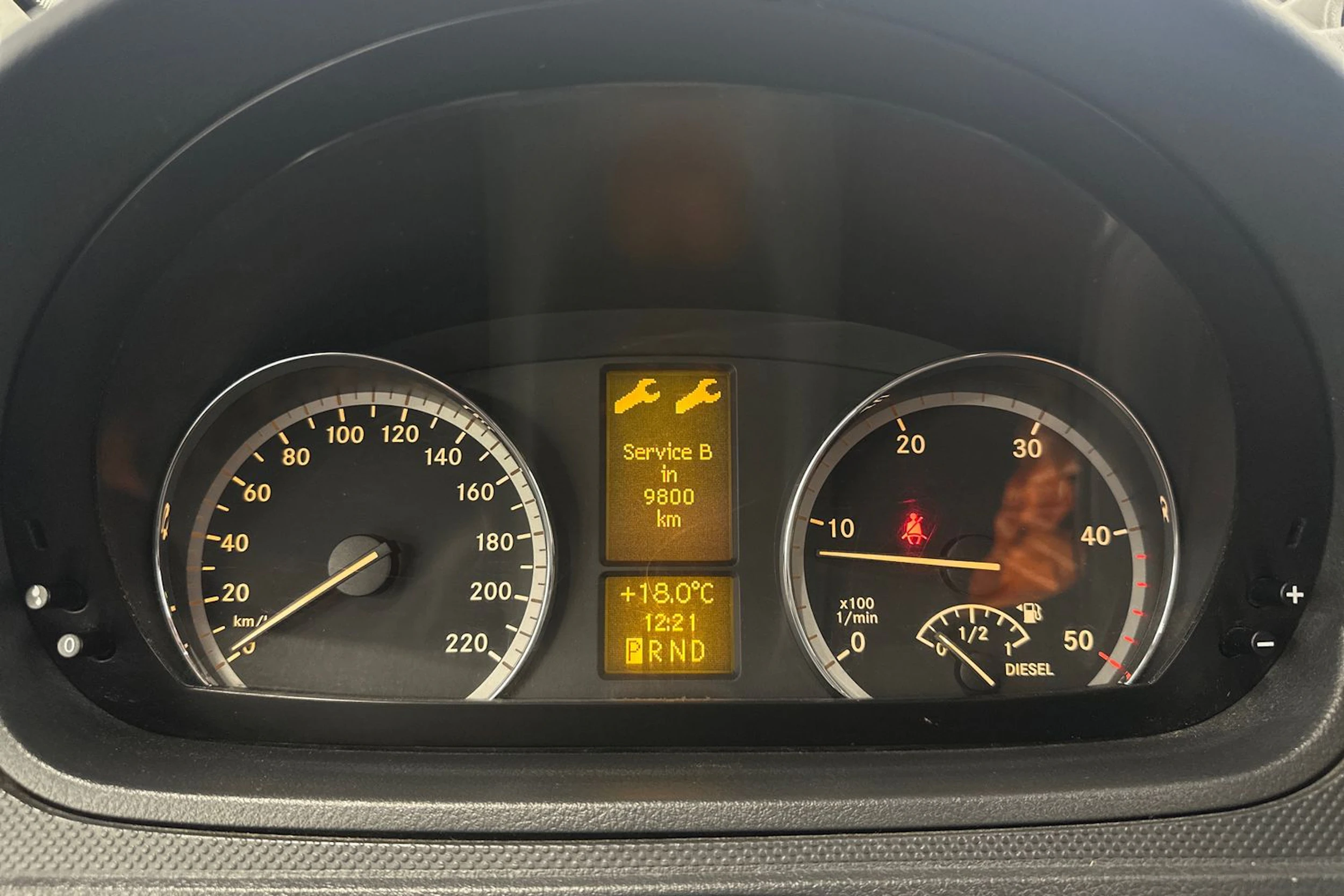 harmaa Mercedes-Benz Vito 2011 kuva 13.