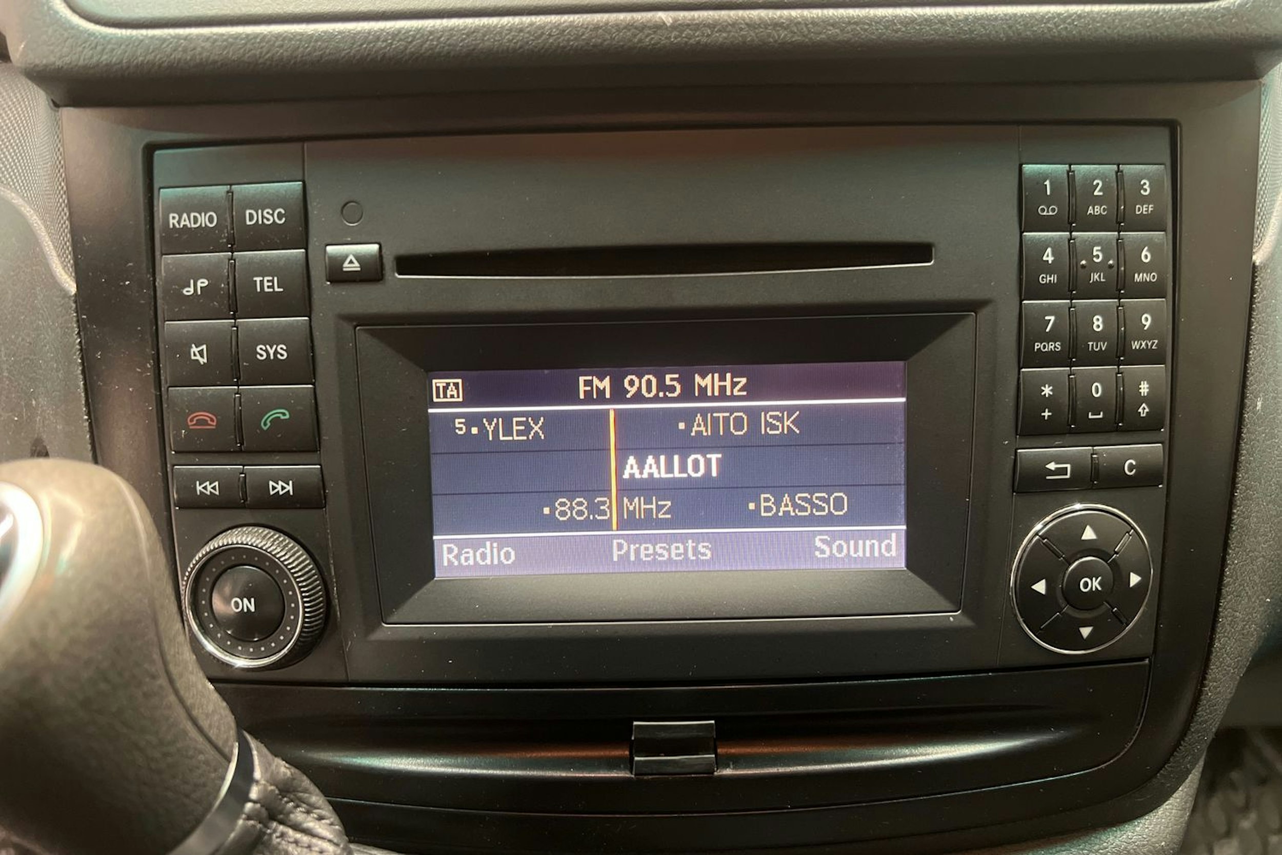 Harmaa Mercedes-Benz VITO 2012 kuva 14.