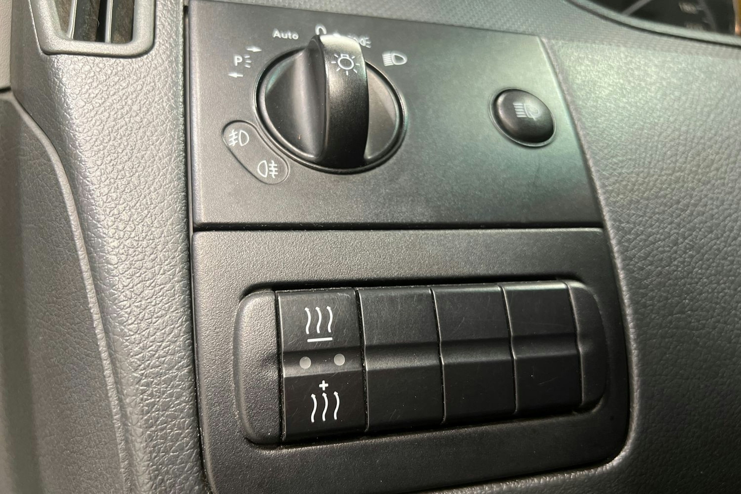 Harmaa Mercedes-Benz VITO 2012 kuva 15.