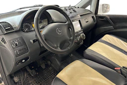 valkoinen Mercedes-Benz Vito 2012 kuva 3.