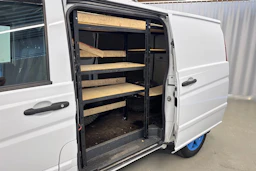 valkoinen Mercedes-Benz Vito 2013 kuva 16.