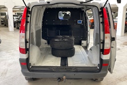 valkoinen Mercedes-Benz Vito 2012 kuva 15.