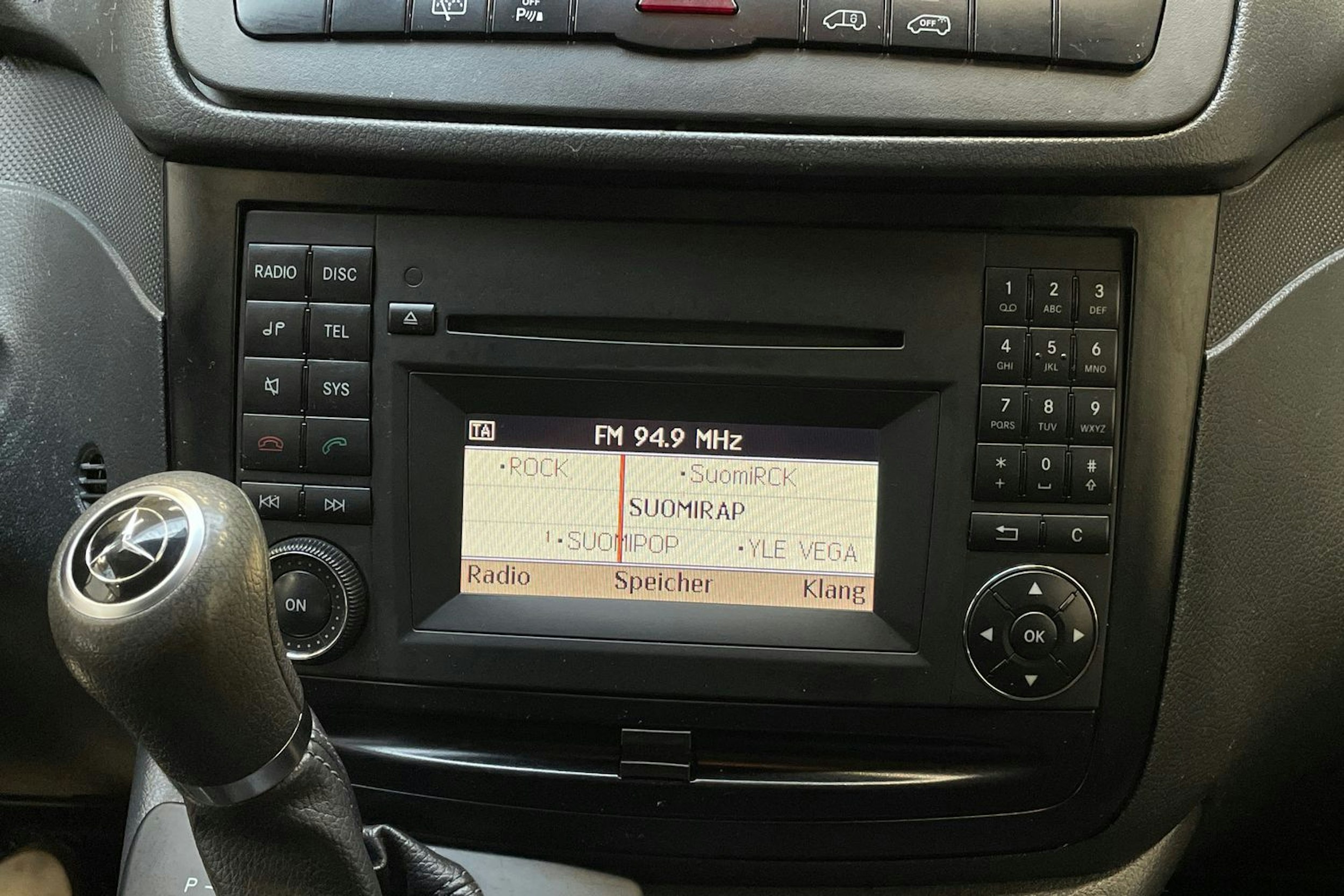 valkoinen Mercedes-Benz Vito 2012 kuva 20.