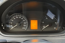 valkoinen Mercedes-Benz Vito 2012 kuva 22.