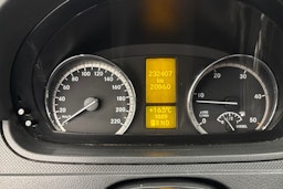 Valkoinen Mercedes-Benz Vito 2012 kuva 17.