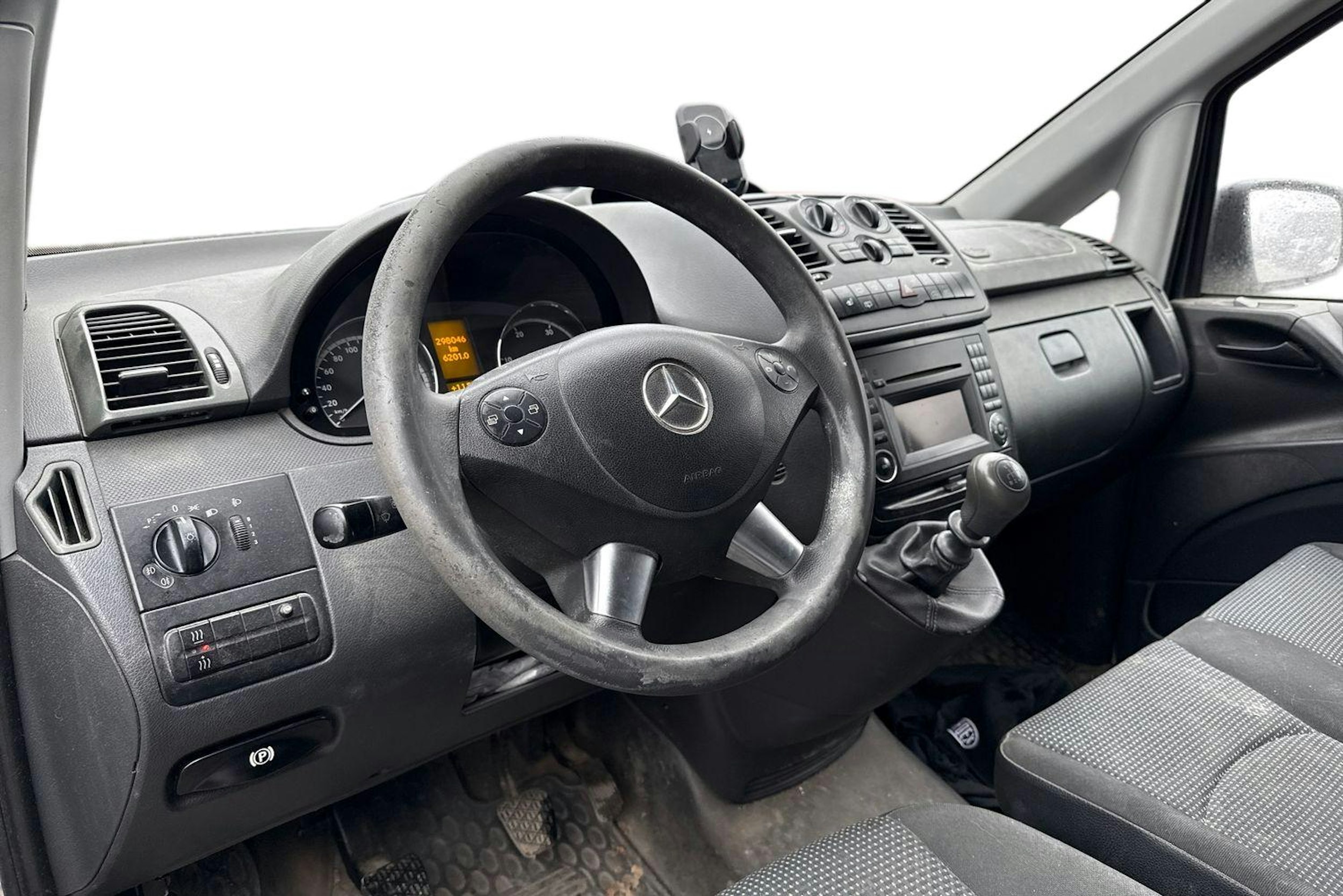 harmaa Mercedes-Benz Vito 2013 kuva 3.
