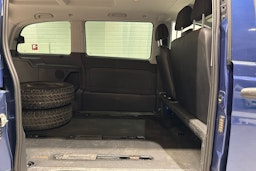sininen Mercedes-Benz Vito 2013 kuva 15.