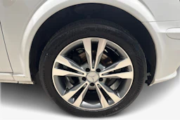 Valkoinen Mercedes-Benz VITO 2013 kuva 12.