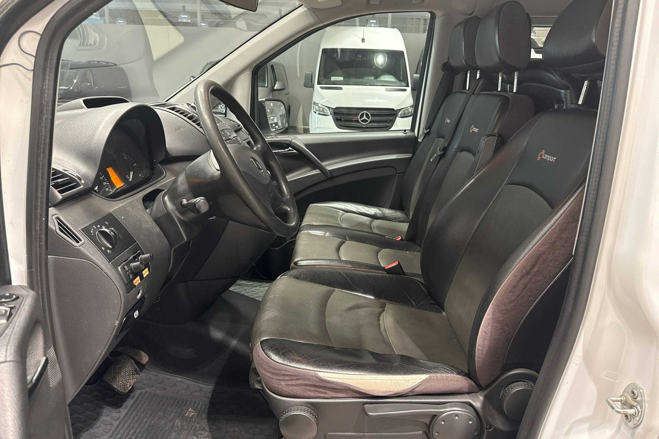 valkoinen Mercedes-Benz Vito 2013 kuva 7.