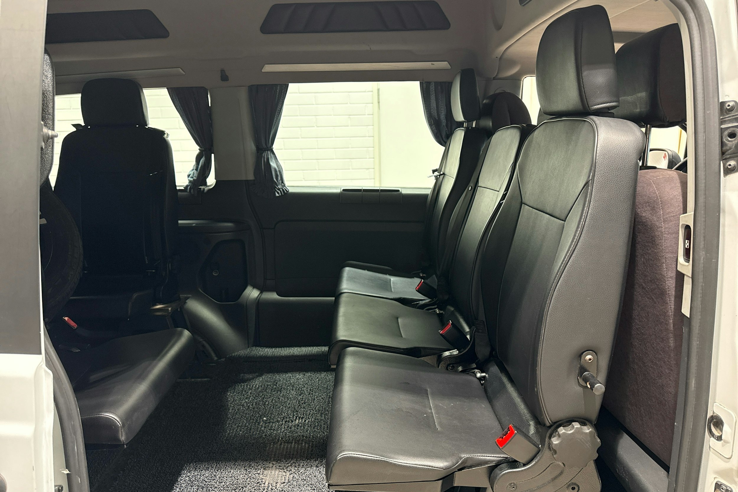 valkoinen Mercedes-Benz Vito 2013 kuva 13.