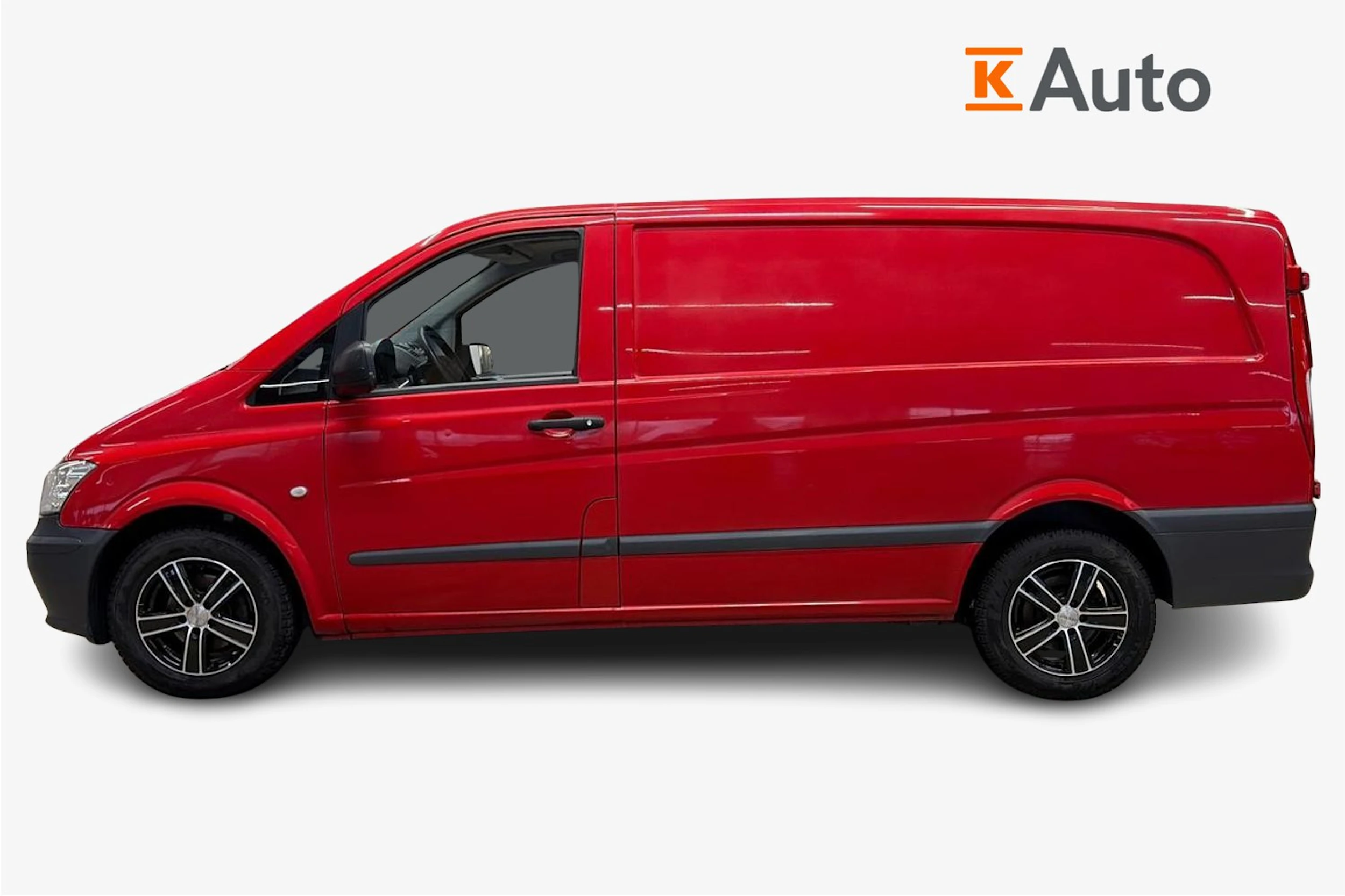 punainen Mercedes-Benz Vito 2013 kuva 7.