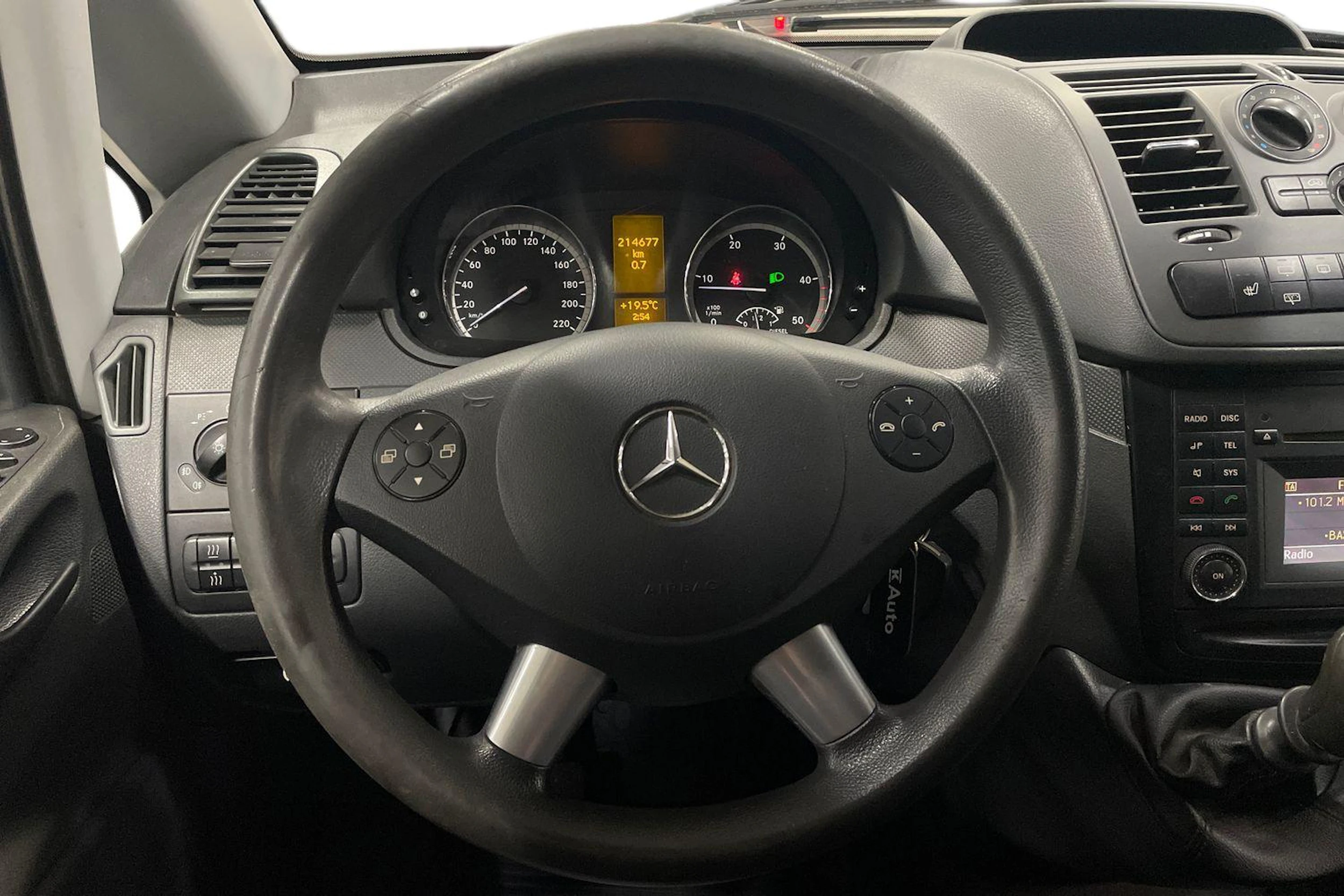 musta Mercedes-Benz Vito 2014 kuva 9.