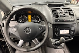 musta Mercedes-Benz Vito 2014 kuva 7.