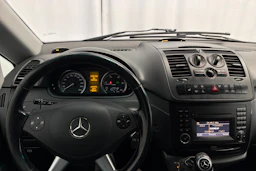 musta Mercedes-Benz Vito 2014 kuva 17.