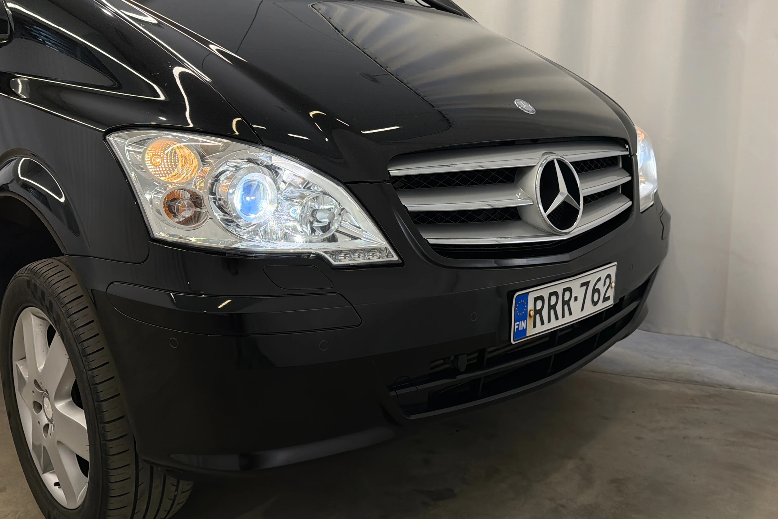 musta Mercedes-Benz Vito 2014 kuva 24.