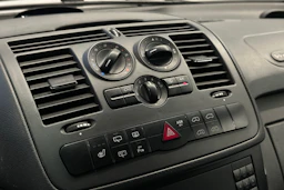 harmaa Mercedes-Benz Vito 2014 kuva 16.