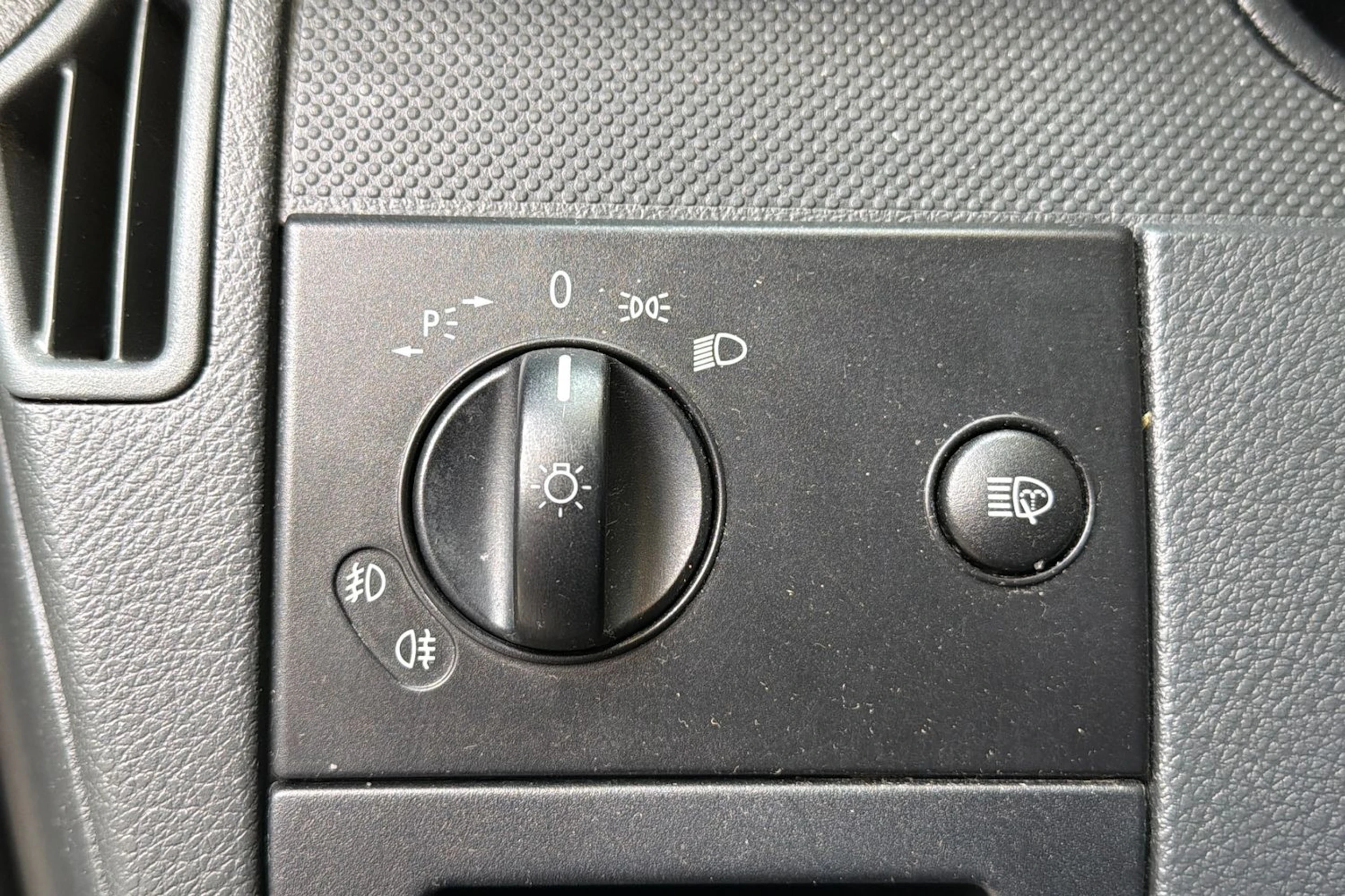 valkoinen Mercedes-Benz Vito 2014 kuva 22.