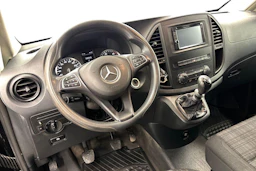 musta Mercedes-Benz Vito 2014 kuva 9.