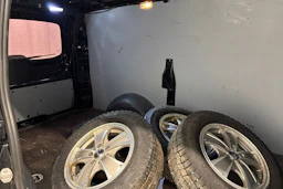 musta Mercedes-Benz Vito 2014 kuva 23.