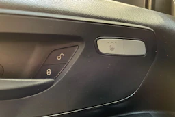 harmaa Mercedes-Benz Vito 2014 kuva 28.