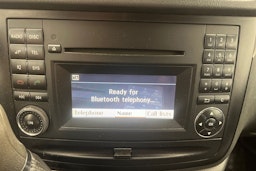 valkoinen Mercedes-Benz Vito 2014 kuva 22.