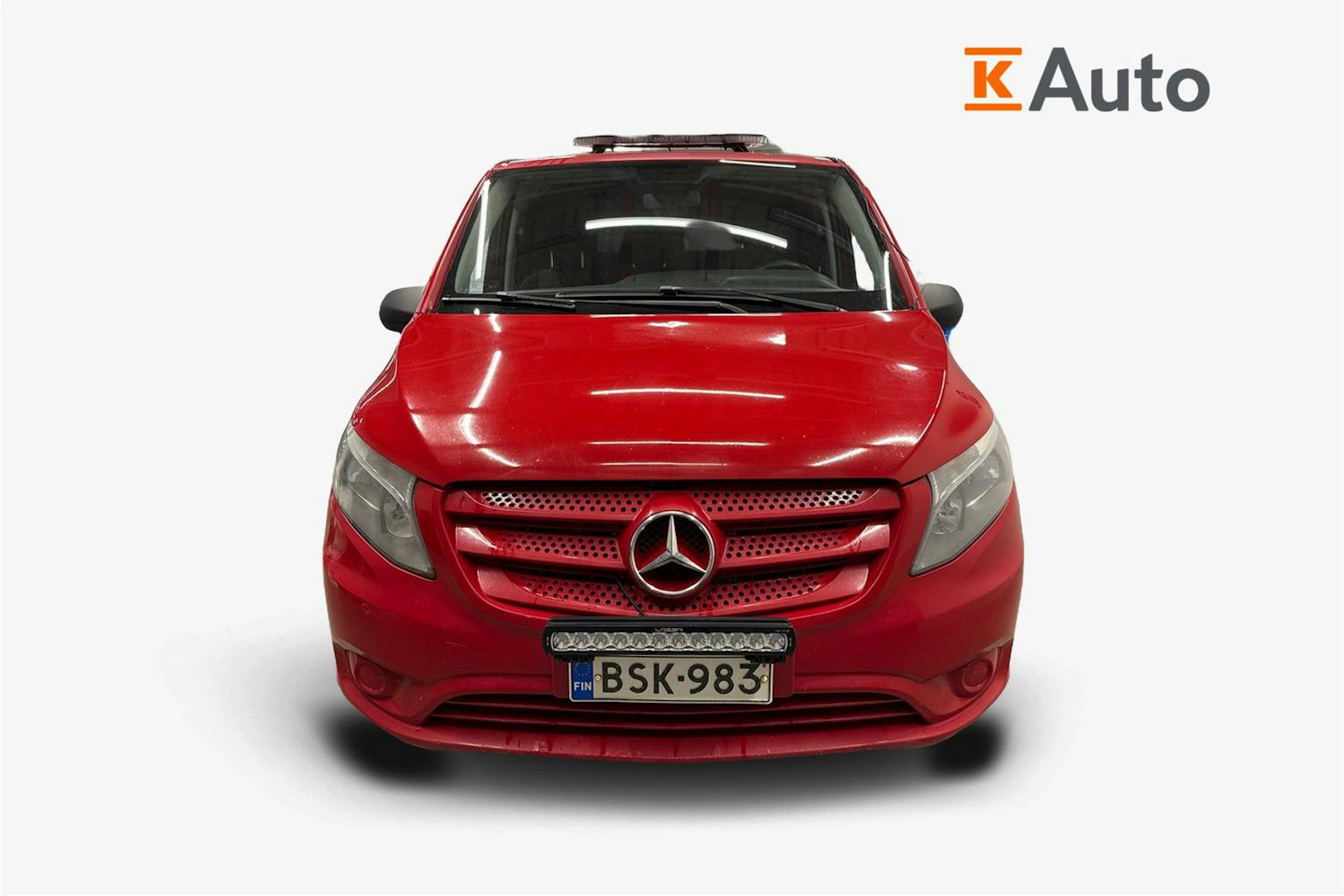 Punainen Mercedes-Benz VITO 2015 kuva 5.