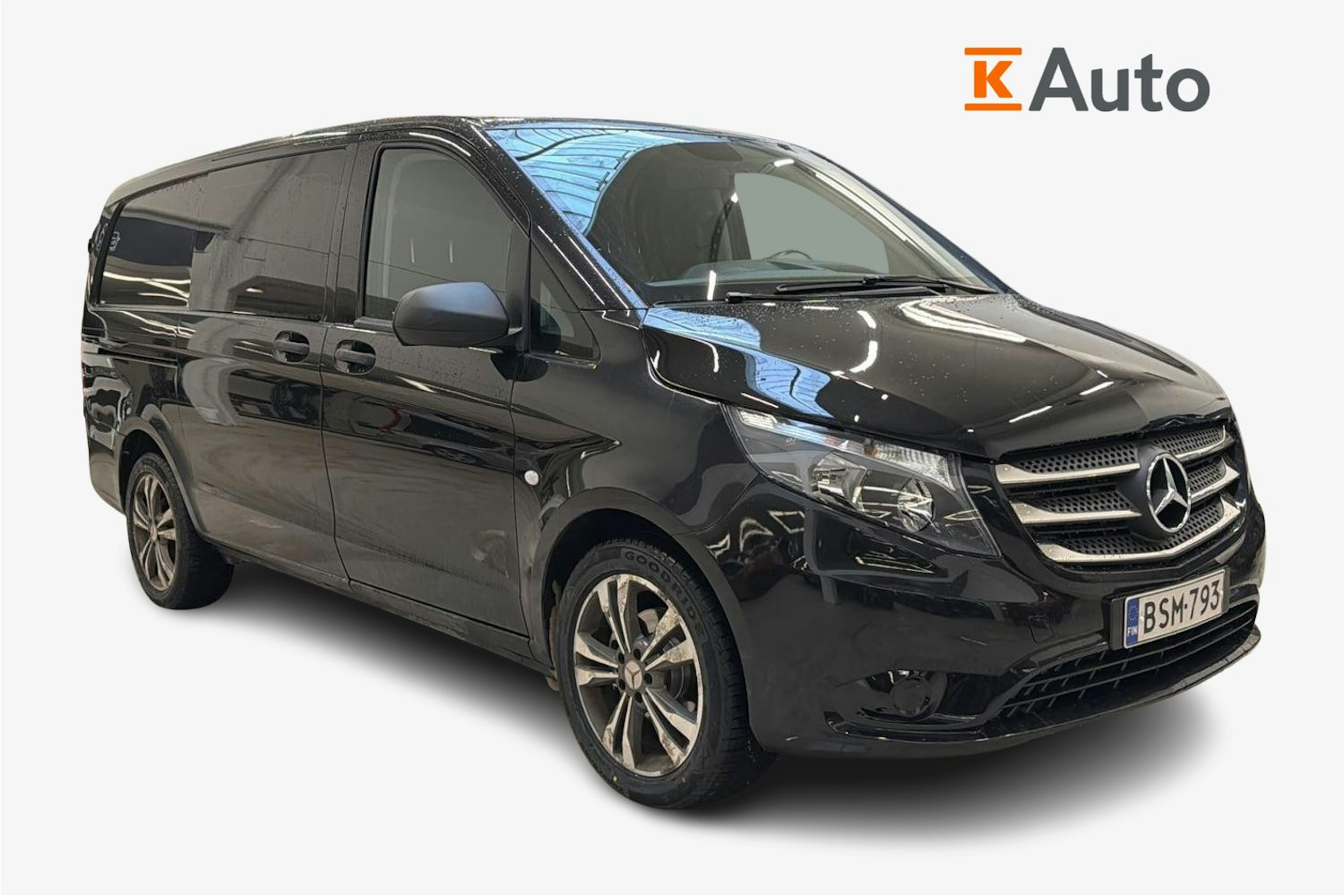 musta Mercedes-Benz Vito 2015 kuva 1.