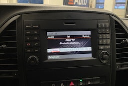 musta Mercedes-Benz Vito 2015 kuva 24.