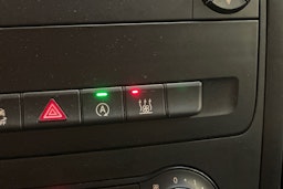 musta Mercedes-Benz Vito 2015 kuva 25.