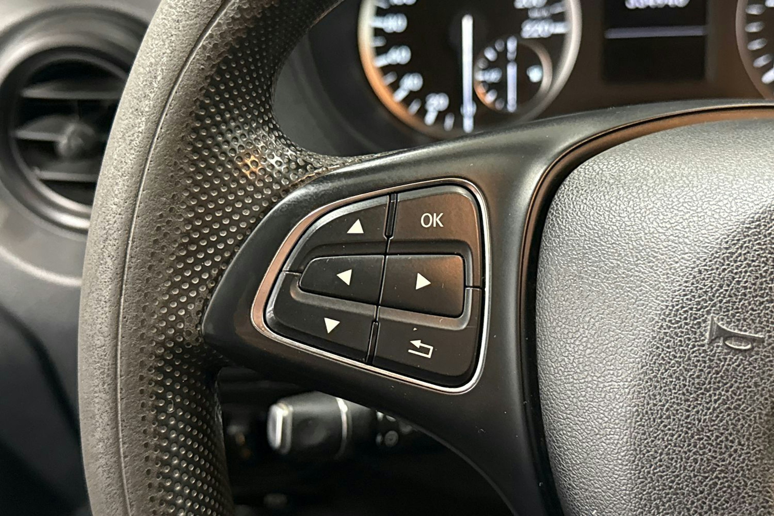 valkoinen Mercedes-Benz Vito 2015 kuva 12.