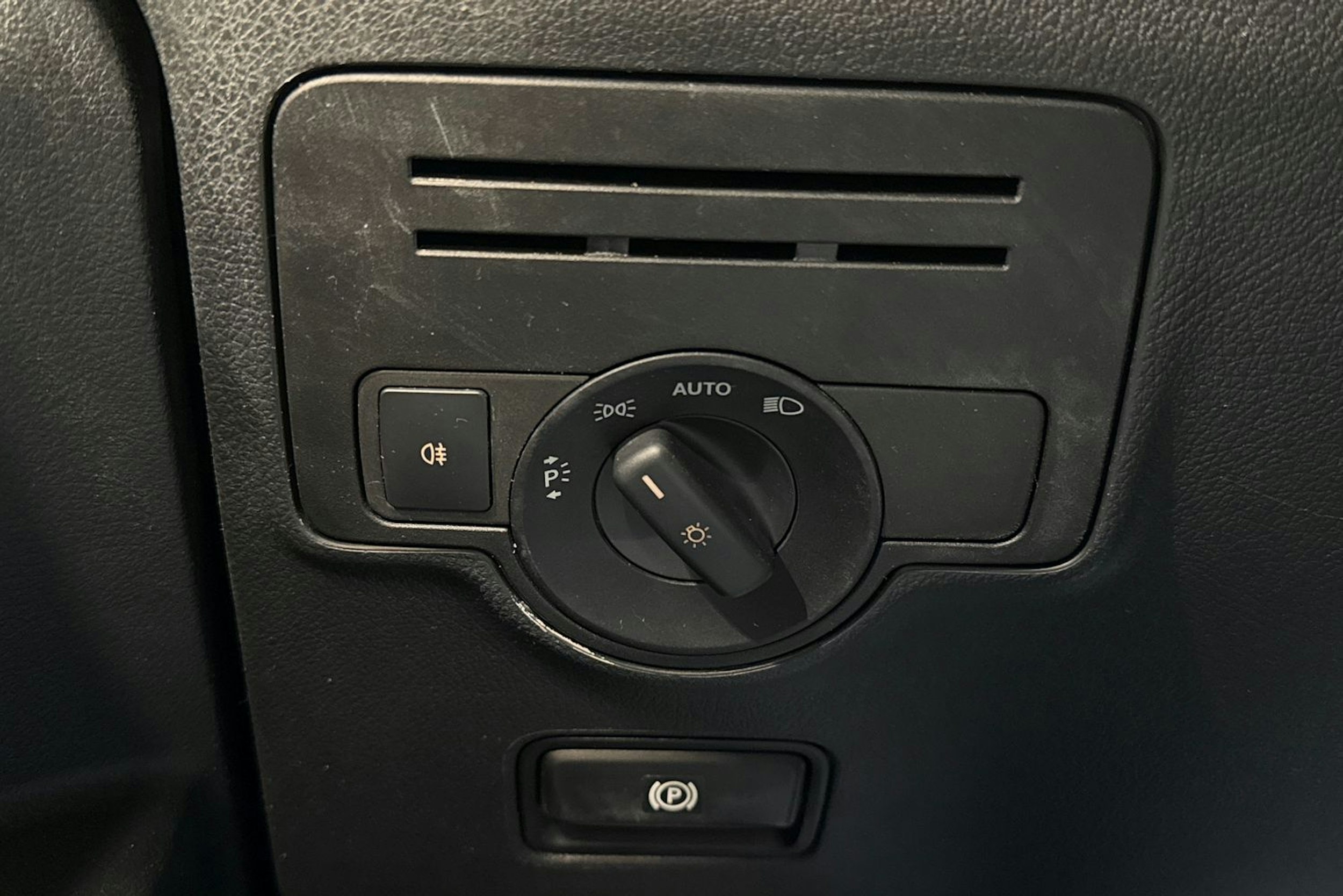 harmaa Mercedes-Benz Vito 2015 kuva 21.
