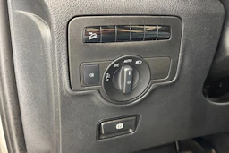 valkoinen Mercedes-Benz Vito 2015 kuva 18.