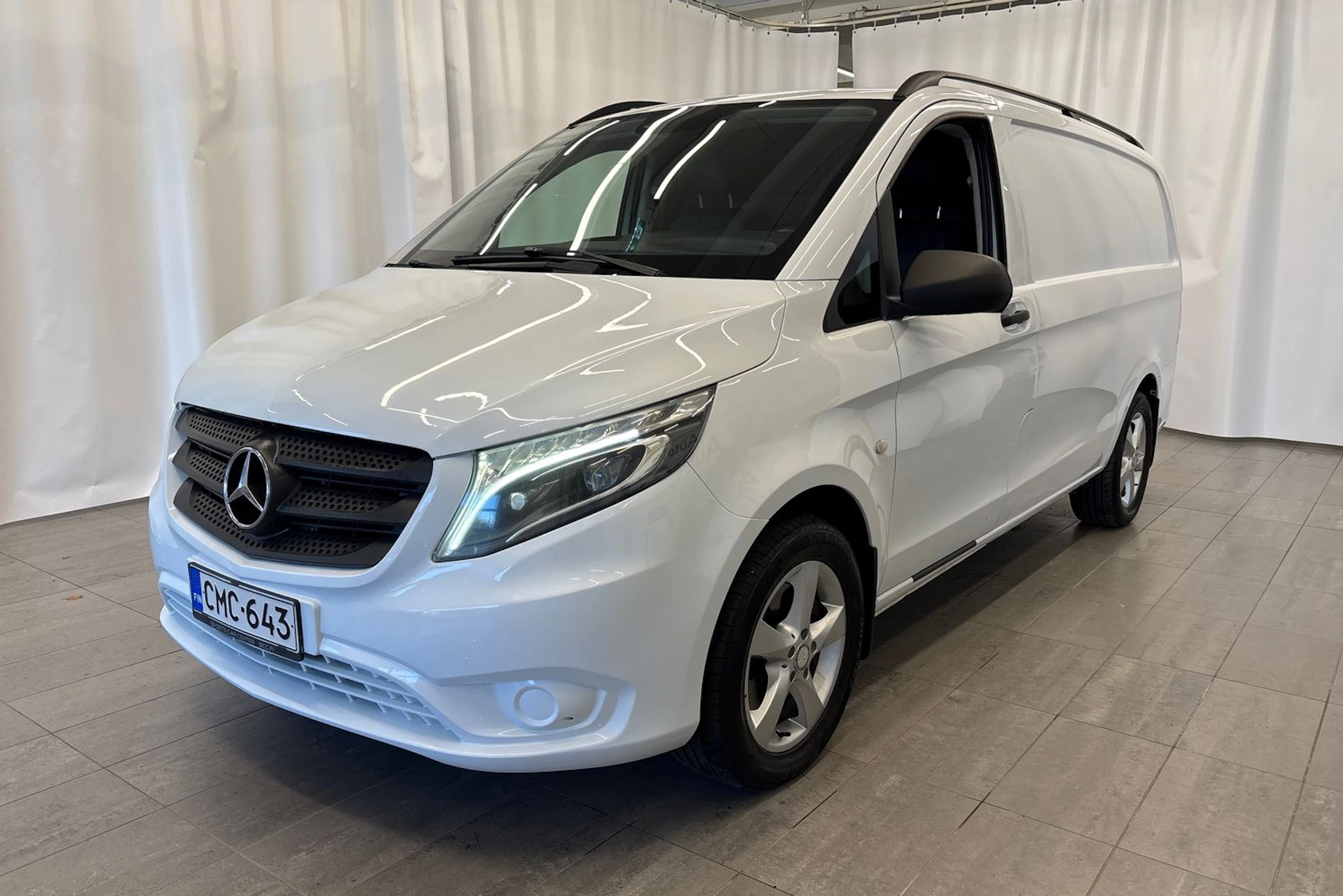 valkoinen Mercedes-Benz Vito 2015 kuva 20.
