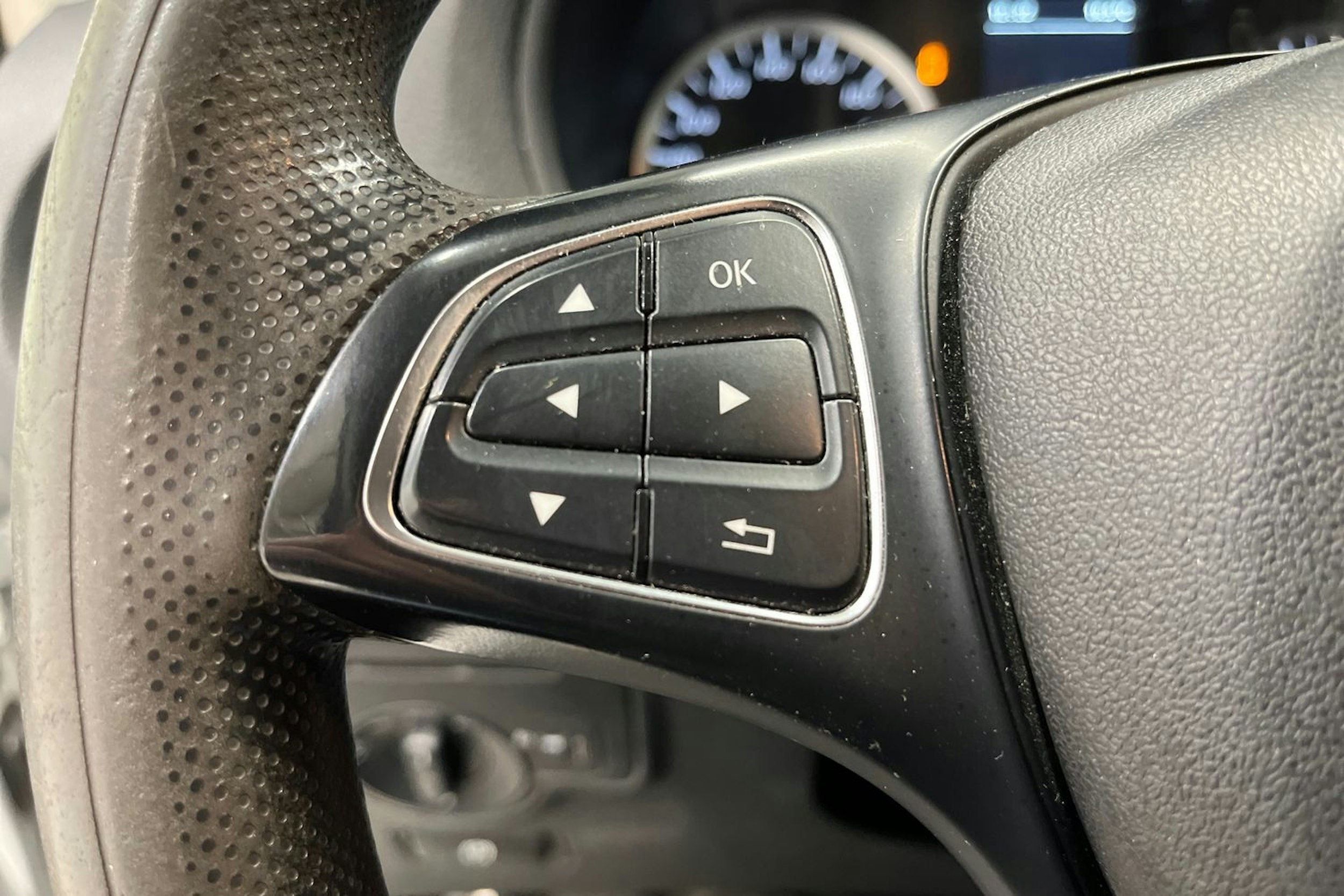 Valkoinen Mercedes-Benz Vito 2015 kuva 13.