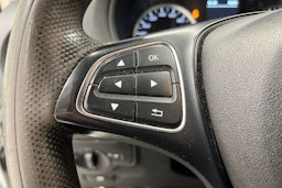 Valkoinen Mercedes-Benz Vito 2015 kuva 13.