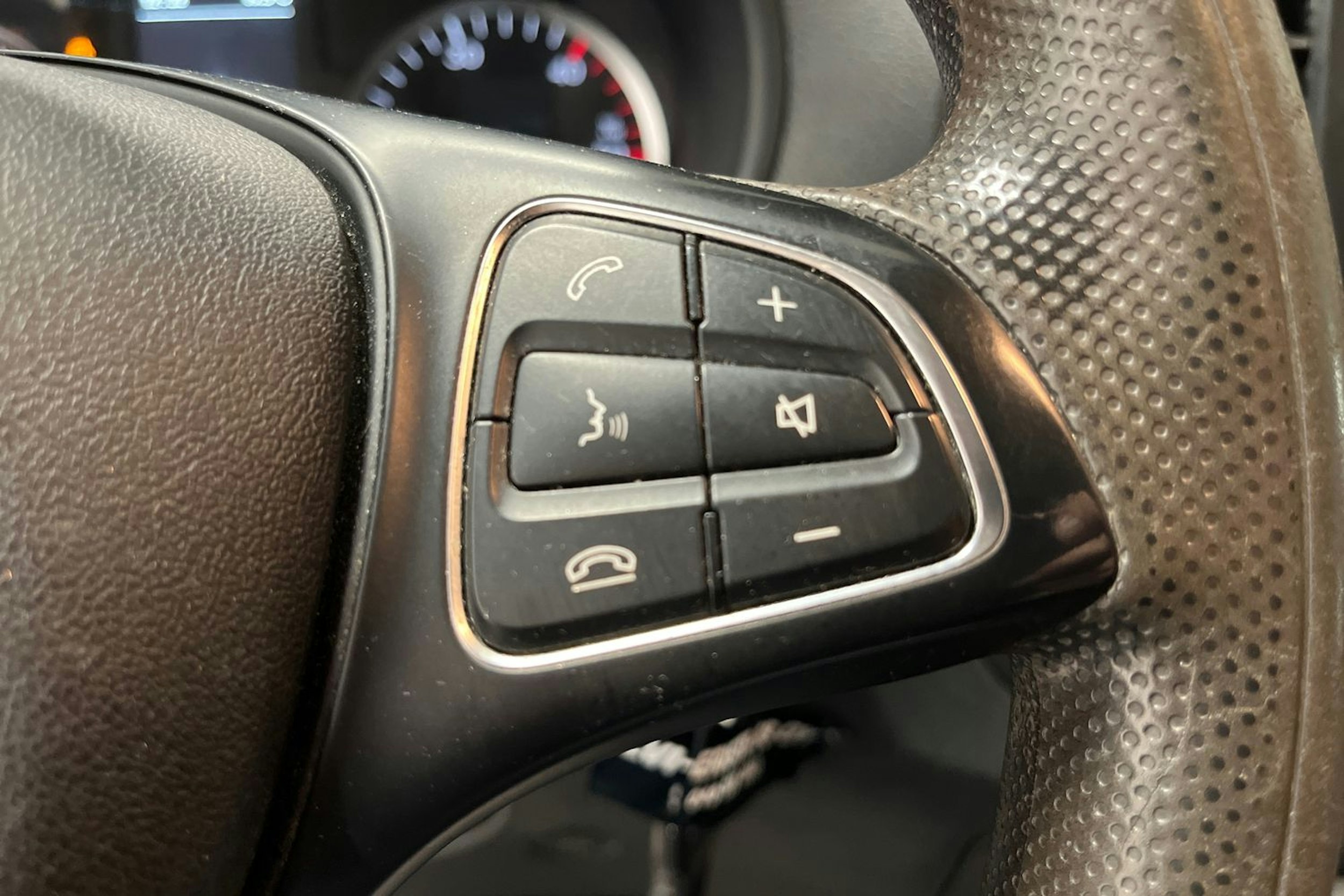 Valkoinen Mercedes-Benz Vito 2015 kuva 14.